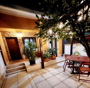 Villetta Alessandra Ostia Antica Rome 10 mins from beach Ostia Antica